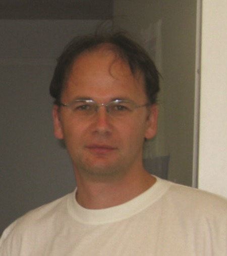 team_img